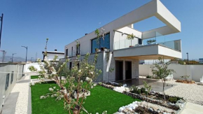 Chalet con piscina y jardín, no fumadores ni fiestas, Cúllar Vega